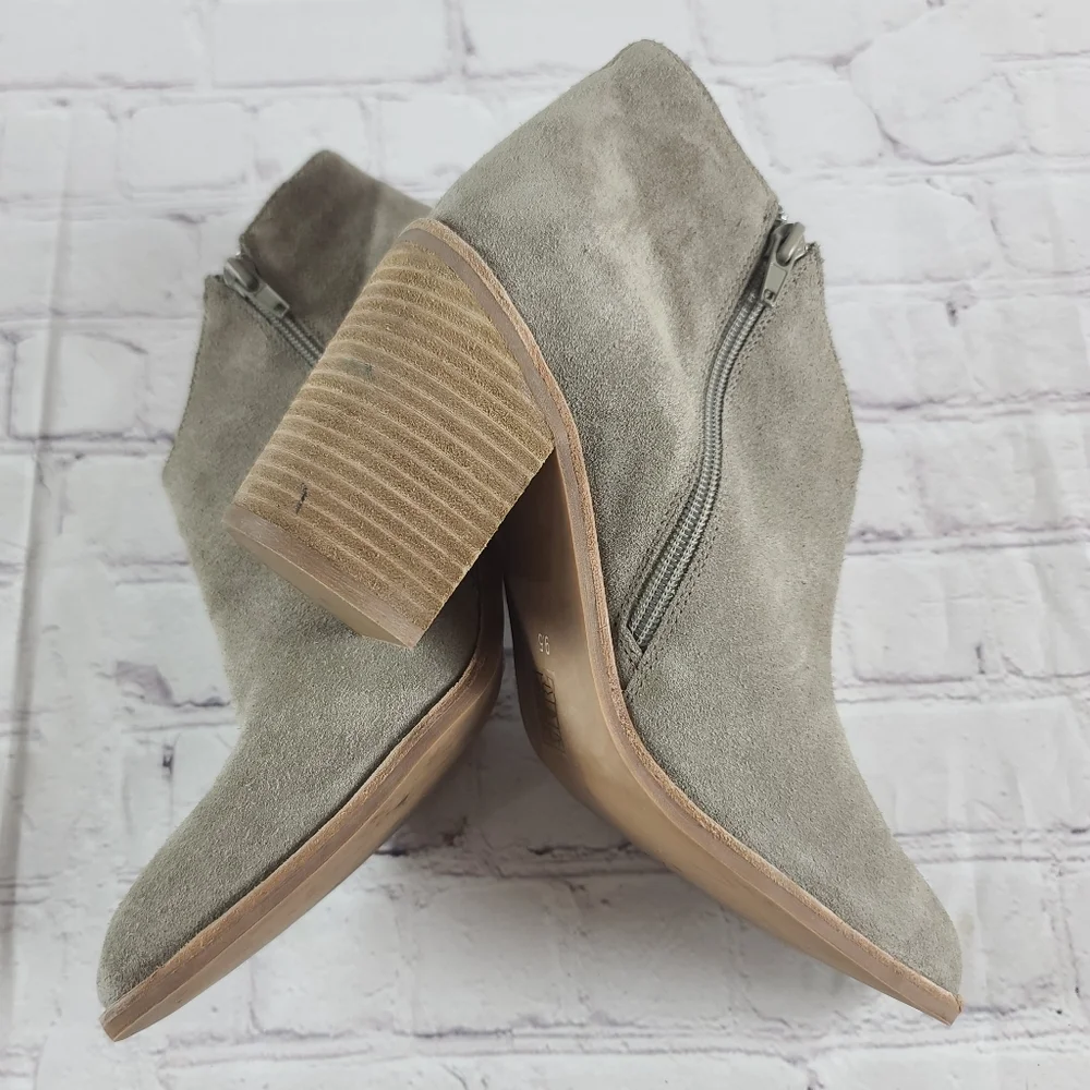 Jeffrey Campbell jeffery campbell
